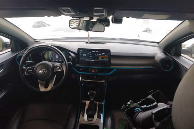Used Kia K3 New Energy 2019 1.6L PHEV Comfort Edition Center Console