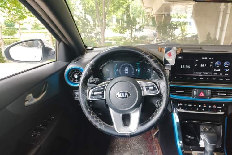 Used Kia K3 New Energy 2019 1.6L PHEV Comfort Edition Steering Wheel