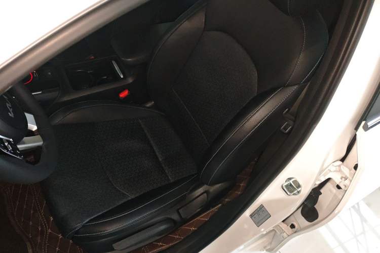 Used Kia K3 New Energy 2021 EV Comfort Edition 410km Left Front Seat