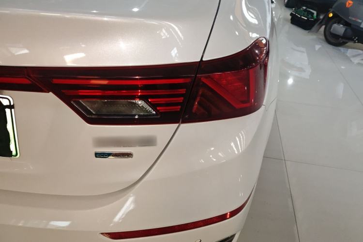 Used Kia K3 New Energy 2021 EV Comfort Edition 410km Right Rear Taillight