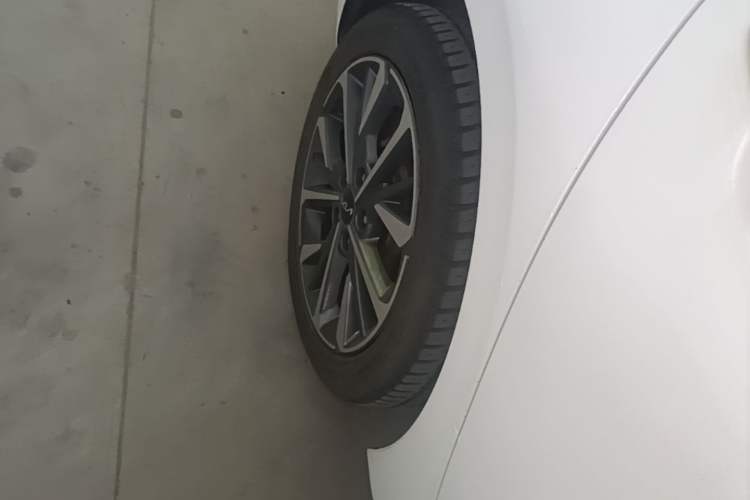 Used Kia K3 New Energy 2021 EV Comfort Edition 410km Right Rear Wheel Hub
