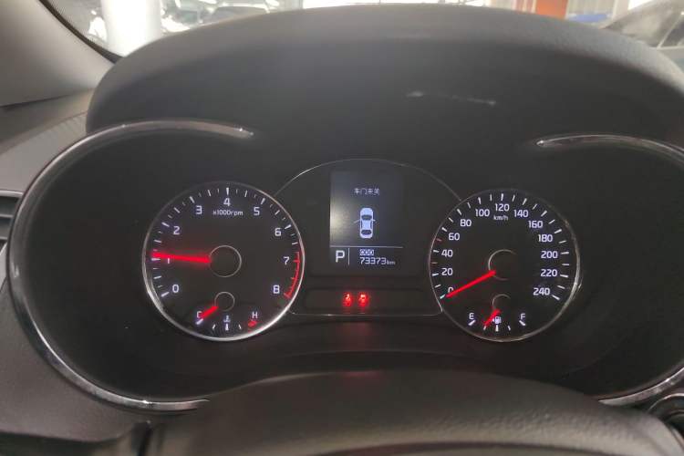 Used Kia K3S 2014 1.6L Automatic GLS Instrument Cluster