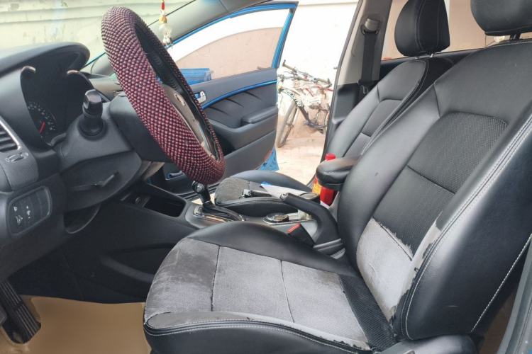 Used Kia K3S 2014 1.6L Automatic GLS Left Front Seat