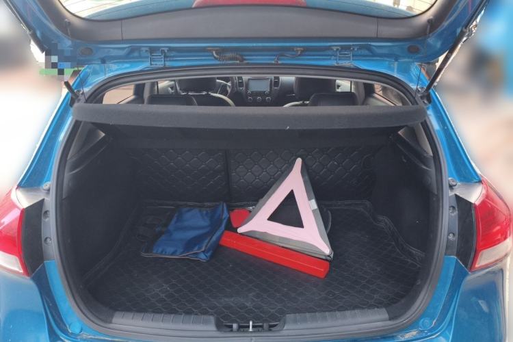 Used Kia K3S 2014 1.6L Automatic GLS Trunk
