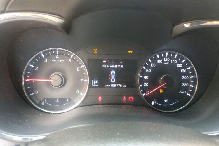 Used Kia K3S 2014 1.6L Automatic Premium Instrument Cluster