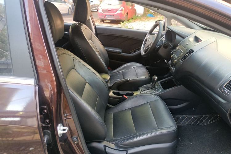 Used Kia K3S 2014 1.6L Automatic Premium Right Front Seat