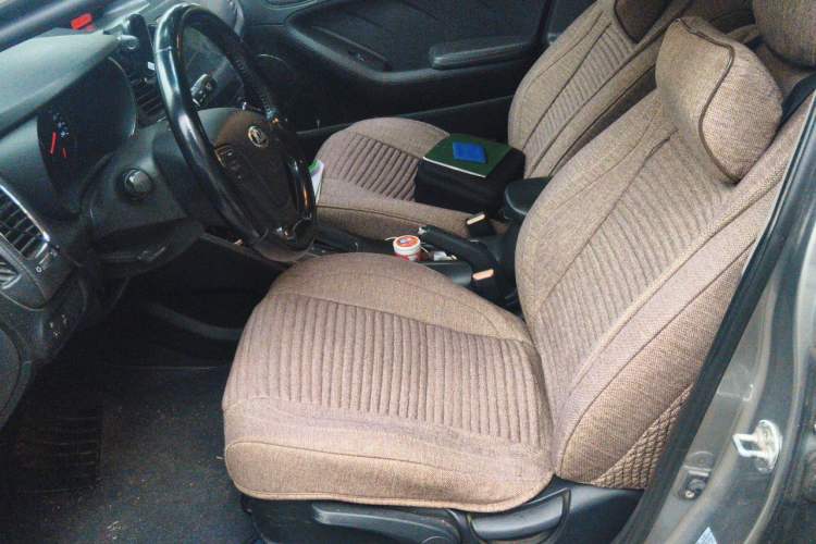 Used Kia K3S 2014 1.6L Automatic GLS Left Front Seat