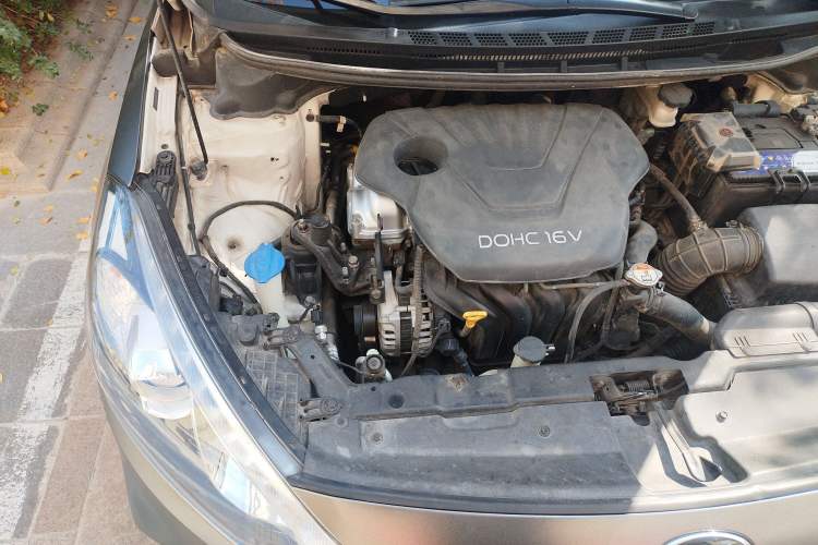 Used Kia K3S 2014 1.6L Automatic Premium Engine Bay Right