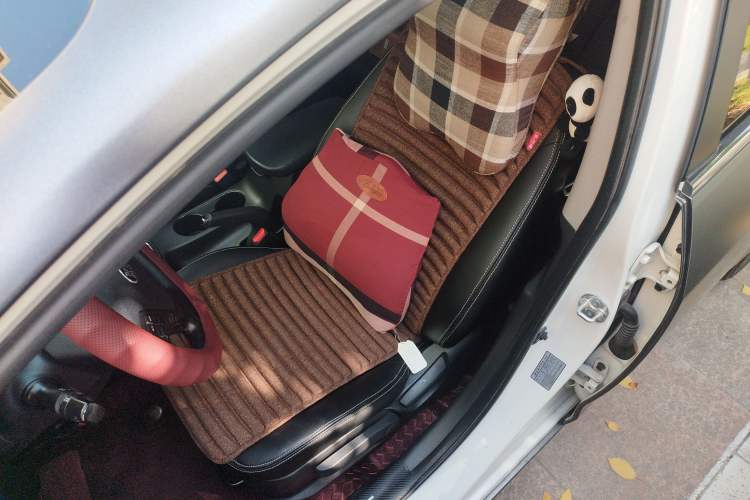 Used Kia K3S 2014 1.6L Automatic Premium Left Front Seat