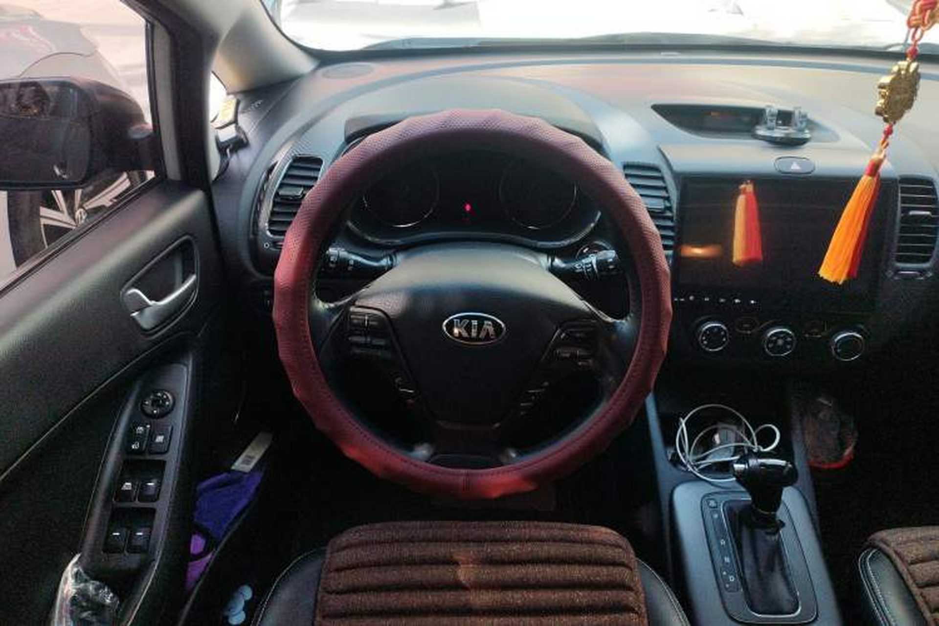 Used Kia K3S 2014 1.6L Automatic Premium Steering Wheel