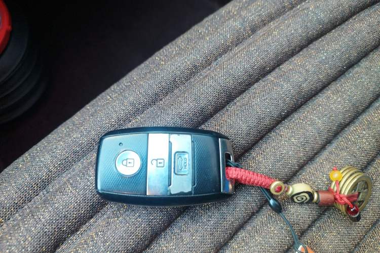 Used Kia K3S 2014 1.6L Automatic Premium Vehicle Key