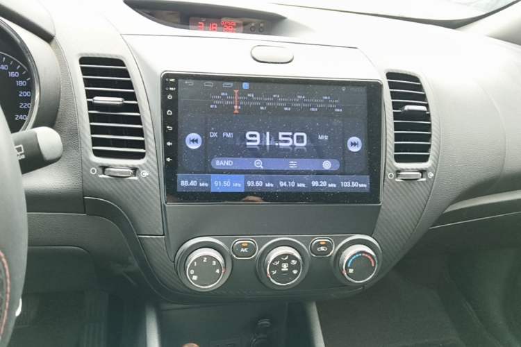Used Kia K3S 2014 1.6L Automatic GL Audio And AC Panel