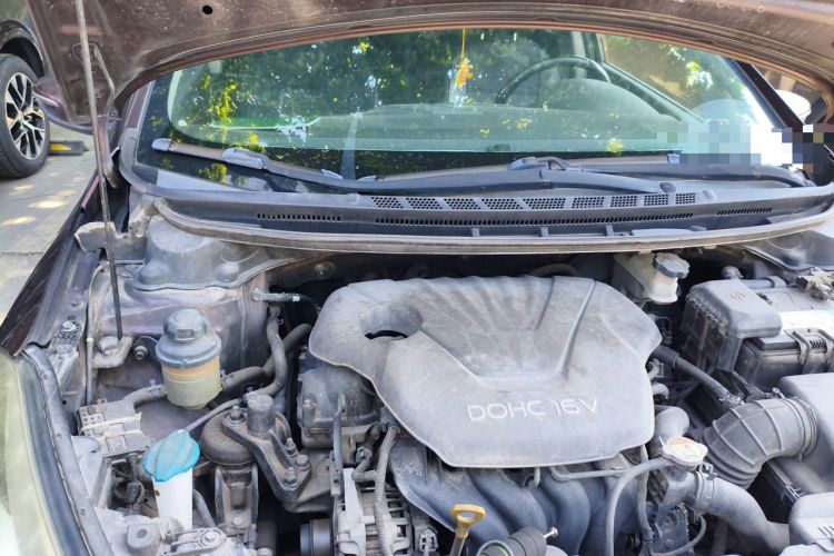 Used Kia K3S 2014 1.6L Automatic GLS Engine Bay Right