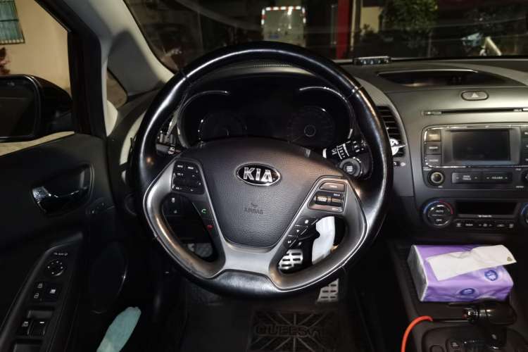 Used Kia K3S 2014 1.6L Automatic Premium Steering Wheel