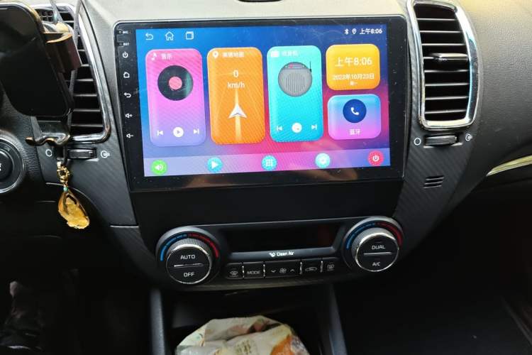Used Kia K3S 2014 1.6L Automatic Premium Audio And AC Panel