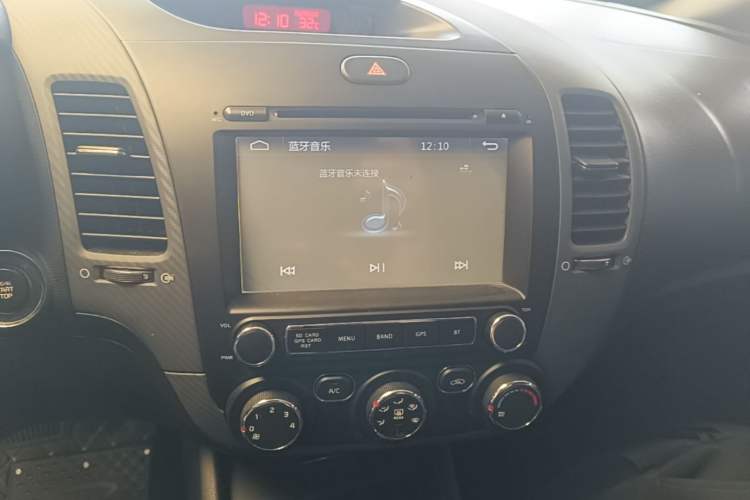 Used Kia K3S 2014 1.6L Automatic GLS Audio And AC Panel