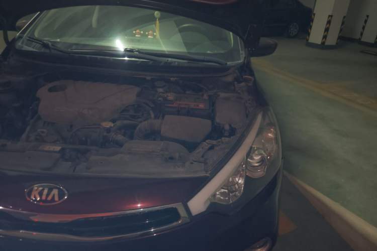 Used Kia K3S 2014 1.6L Manual GL Engine Bay Left