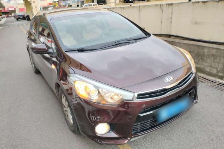 Used Kia K3S 2014 1.6L Automatic GL Front Right 45 Deg