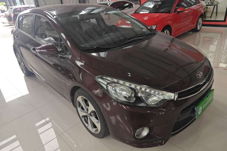 Used Kia K3S 2014 1.6L Automatic Premium Front Right 45 Deg