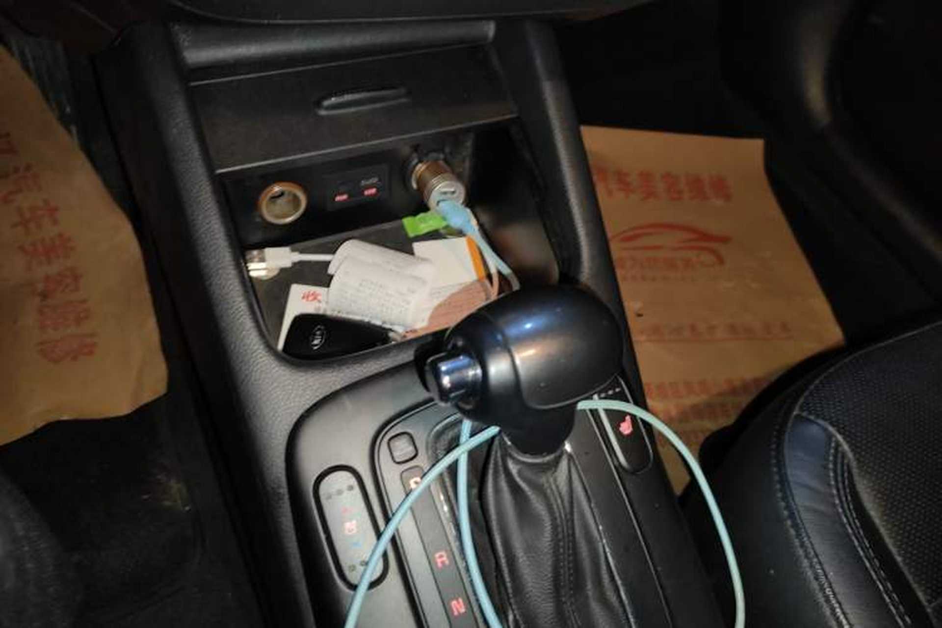 Used Kia K3S 2014 1.6L Automatic Premium Gear Lever