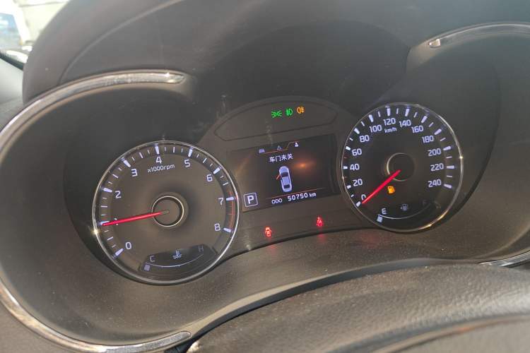 Used Kia K3S 2014 1.6L Automatic Premium Instrument Cluster