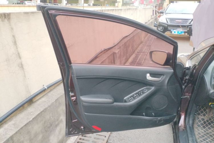 Used Kia K3S 2014 1.6L Automatic GL Left Front Door Interior