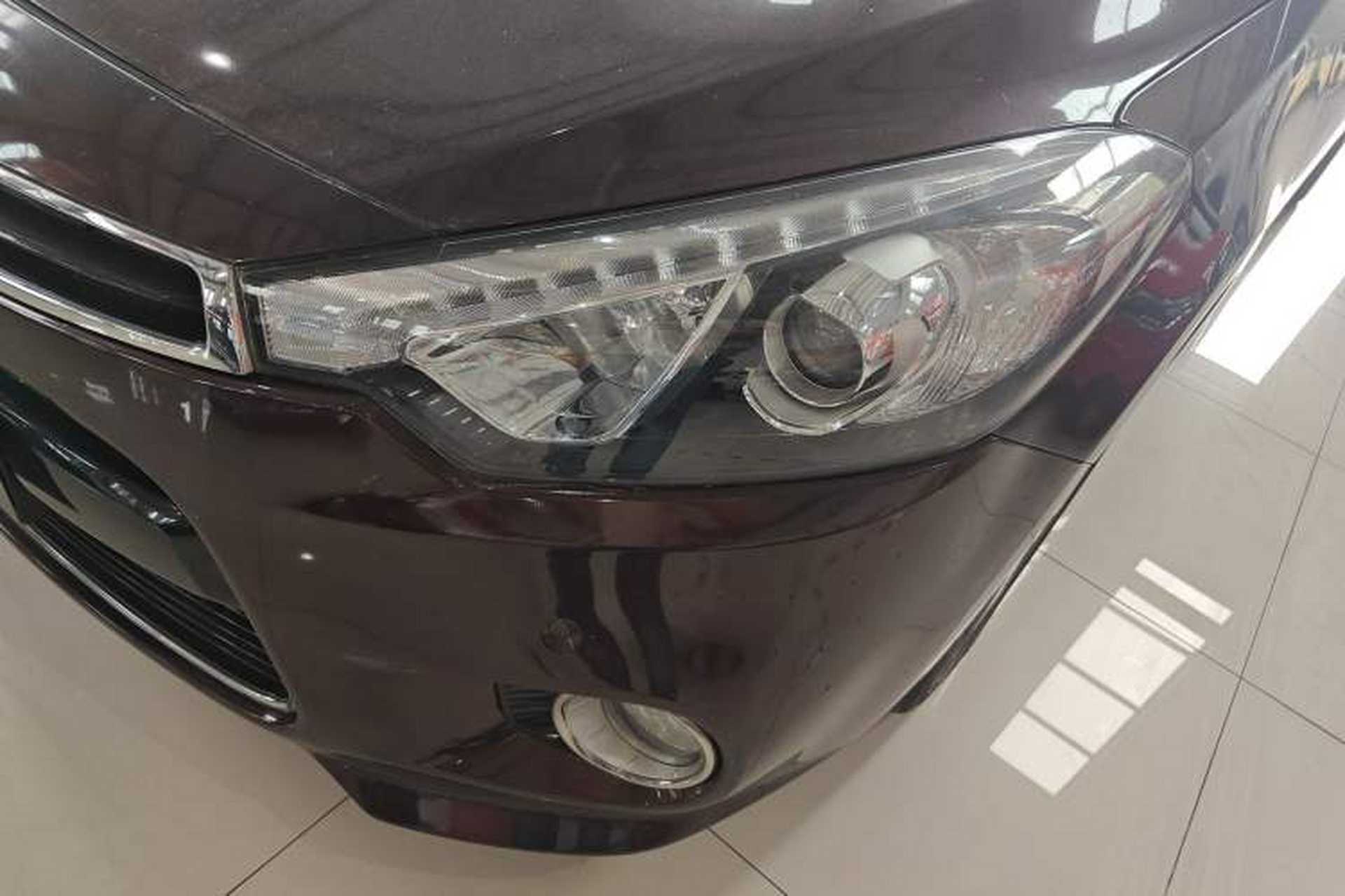 Used Kia K3S 2014 1.6L Automatic Premium Left Front Headlight