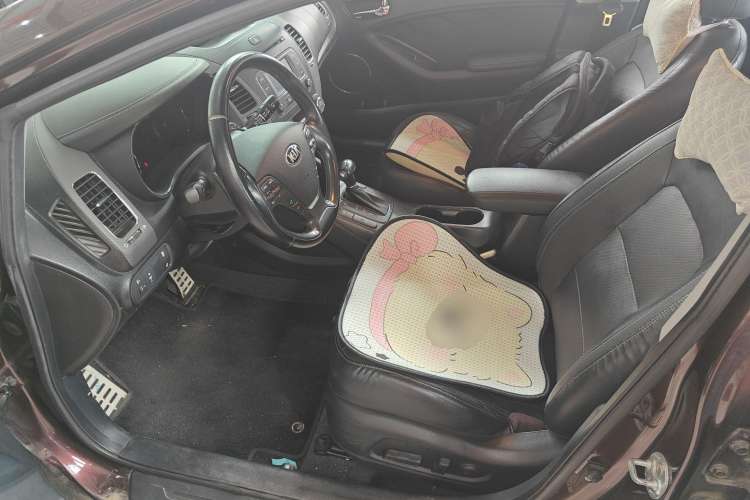 Used Kia K3S 2014 1.6L Automatic Premium Left Front Seat