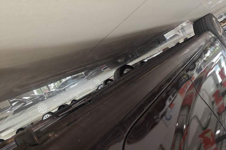 Used Kia K3S 2014 1.6L Automatic Premium Left Side Sill