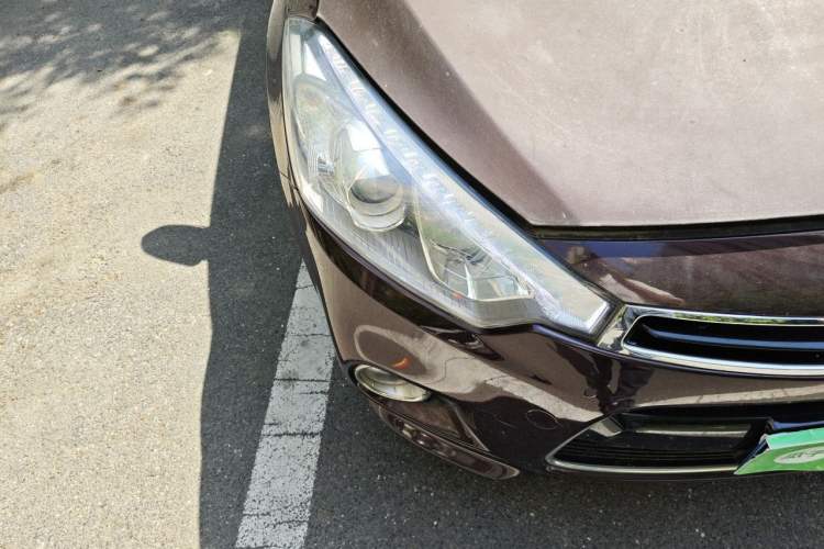 Used Kia K3S 2014 1.6L Automatic Premium Right Front Headlight