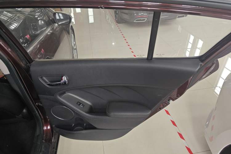 Used Kia K3S 2014 1.6L Automatic Premium Right Rear Door Interior
