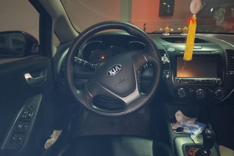 Used Kia K3S 2014 1.6L Manual GL Steering Wheel