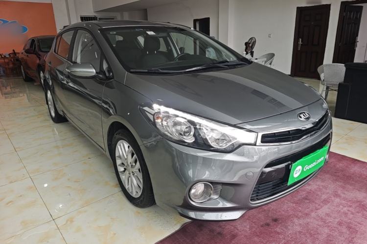 Used Kia K3S 2014 1.6L Automatic GLS Front Right 45 Deg