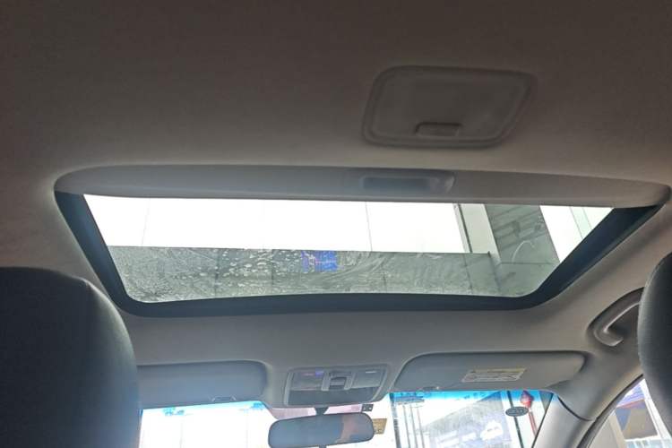 Used Kia K3S 2014 1.6L Automatic GLS Headliner