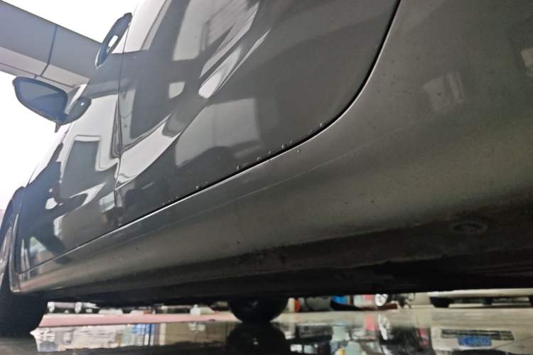 Used Kia K3S 2014 1.6L Automatic GLS Left Side Sill