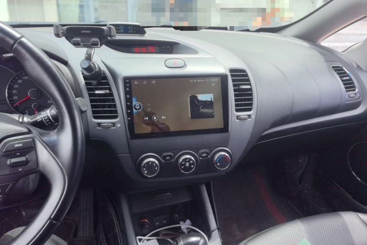 Used Kia K3S 2014 1.6L Automatic GLS Audio And AC Panel