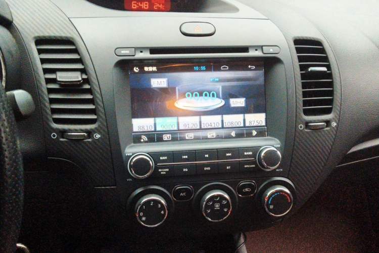 Used Kia K3S 2014 1.6L Automatic GL Audio And AC Panel