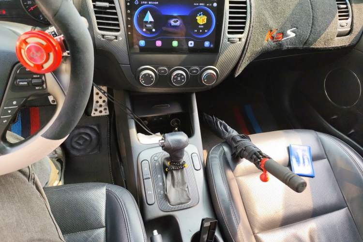 Used Kia K3S 2014 1.6L Automatic GLS Audio And AC Panel