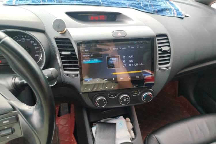 Used Kia K3S 2014 1.6L Automatic GLS Audio And AC Panel