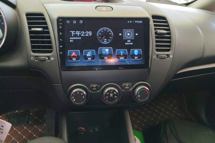 Used Kia K3S 2014 1.6L Automatic GL Audio And AC Panel