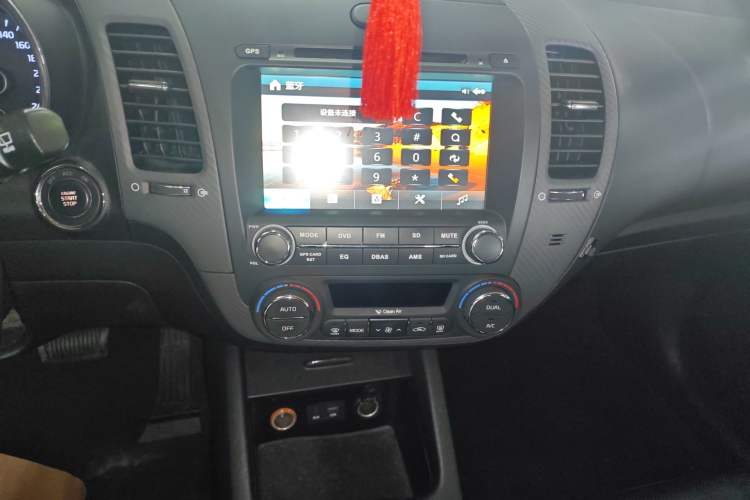 Used Kia K3S 2014 1.6L Automatic DLX Audio And AC Panel