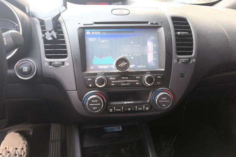 Used Kia K3S 2014 1.6L Automatic DLX Audio And AC Panel
