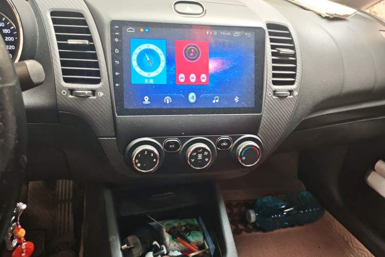 Used Kia K3S 2014 1.6L Manual GLS Audio And AC Panel