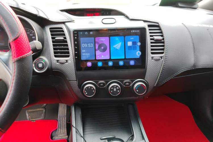 Used Kia K3S 2014 1.6L Automatic GLS Audio And AC Panel