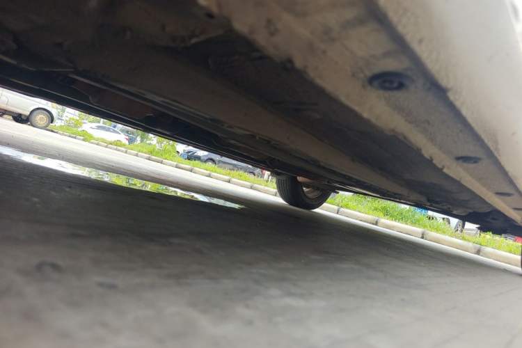 Used Kia K3S 2014 1.6L Automatic GL Chassis Front Left