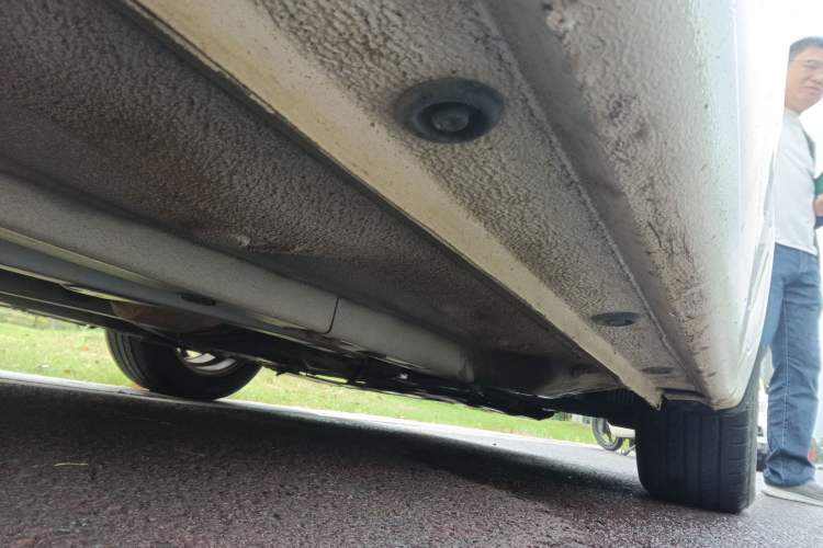 Used Kia K3S 2014 1.6L Automatic GLS Chassis Front Right