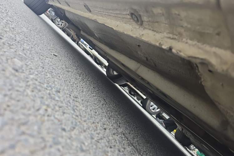 Used Kia K3S 2014 1.6L Automatic GLS Chassis Front Right