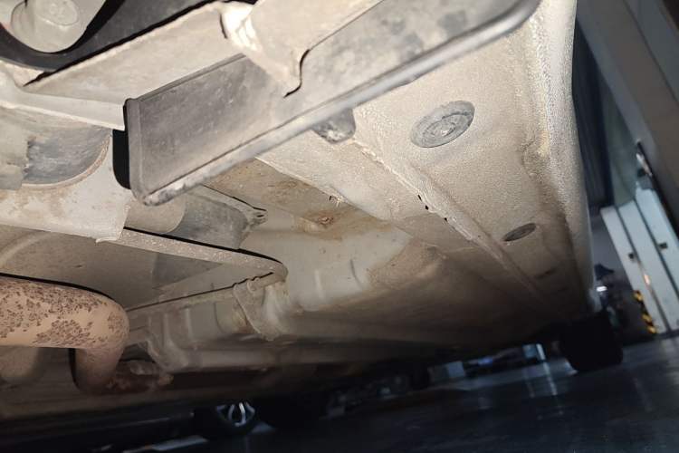 Used Kia K3S 2014 1.6L Automatic DLX Chassis Rear Right