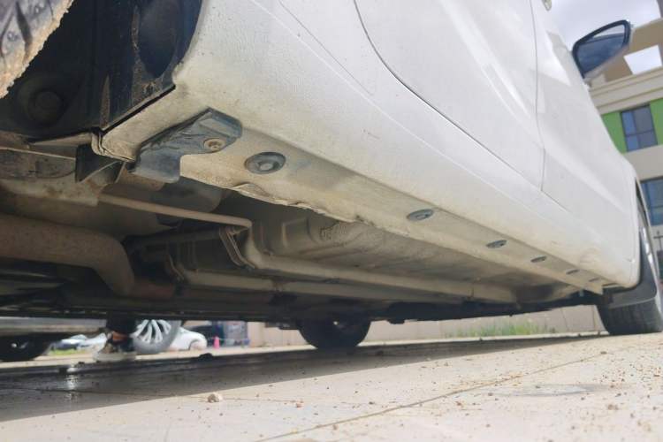 Used Kia K3S 2014 1.6L Automatic GLS Chassis Rear Right