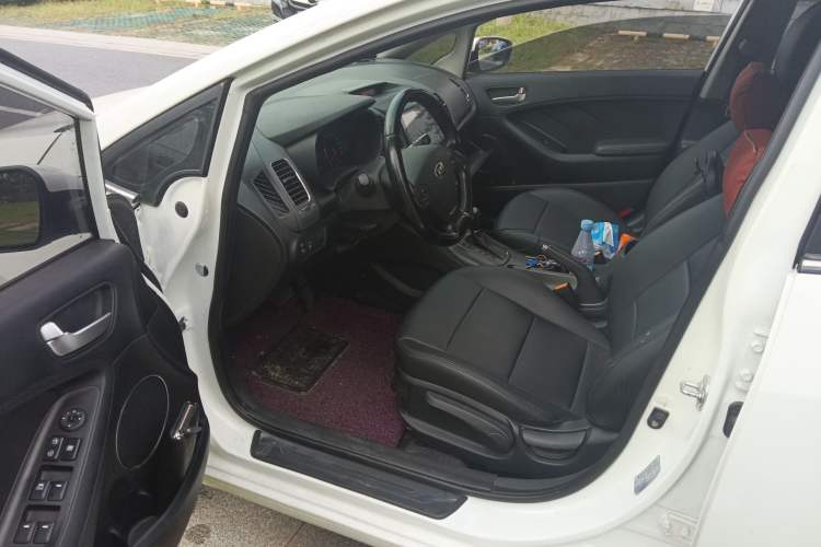 Used Kia K3S 2014 1.6L Automatic GLS Driver Seat